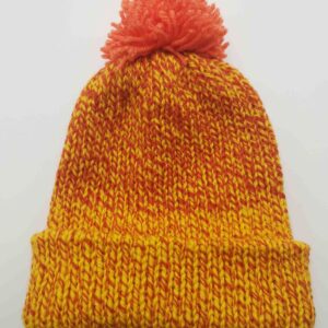 Caciula tricotata, reversibila, cu mot detasabil de la 3 - 5 ani