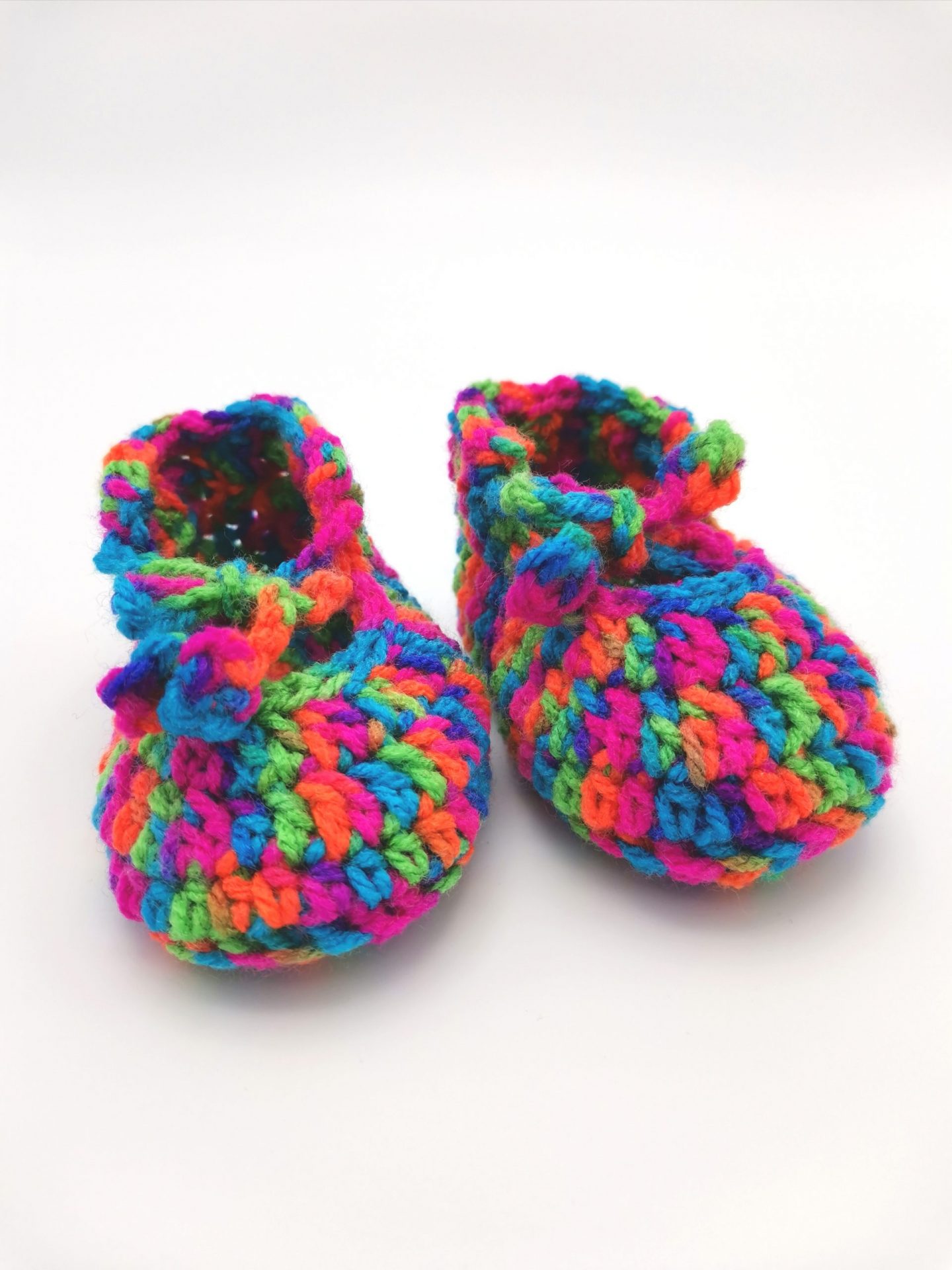 Botosei handmade pentru nou nascut