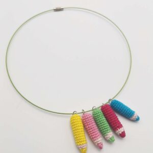 Colier handmade creioane crosetate - pe comanda