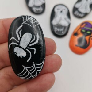 Brosa Paianjen de Halloween - portelan artizanal - handmade