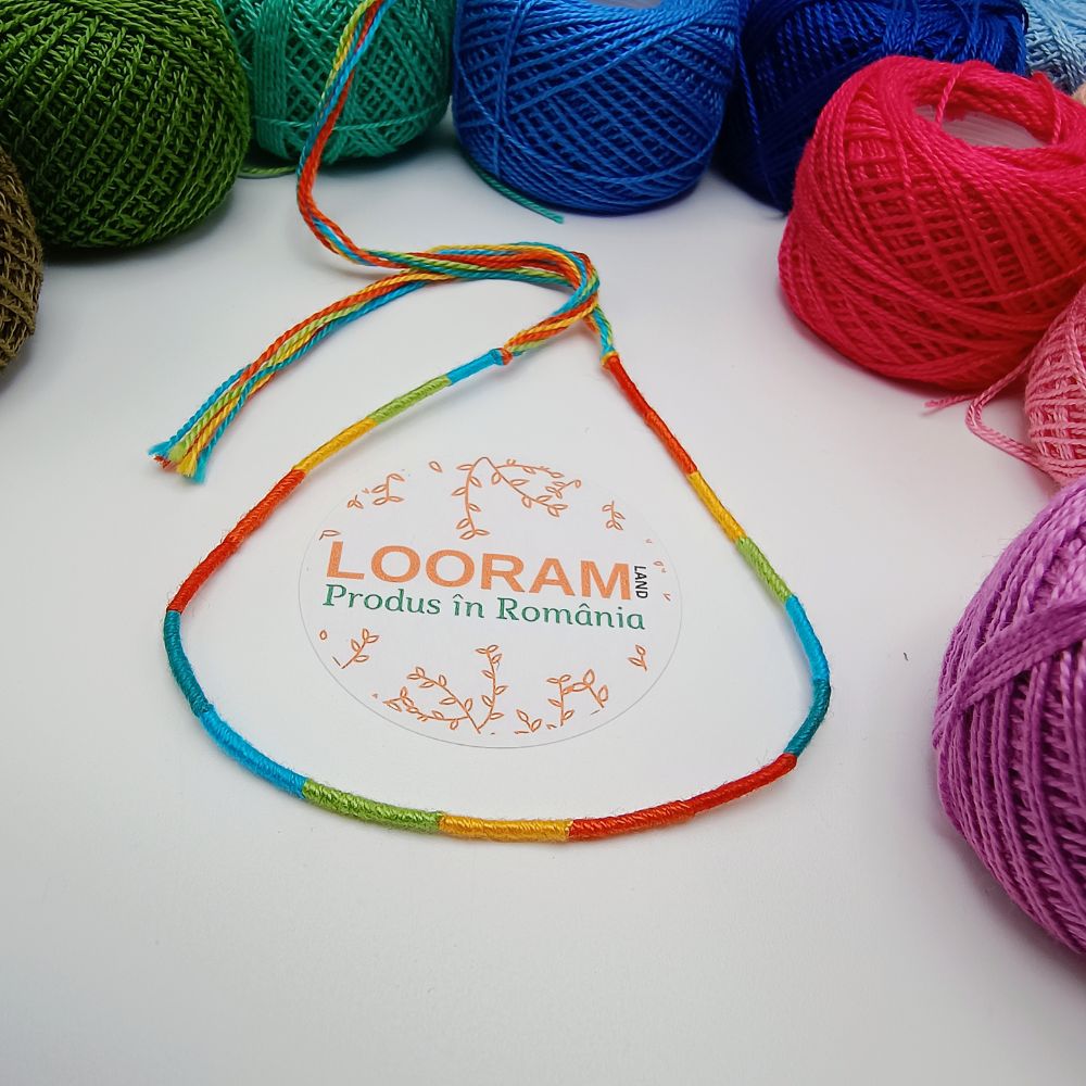 Brățară din ață colorată subțire multicoloră model 2 - pe comandă