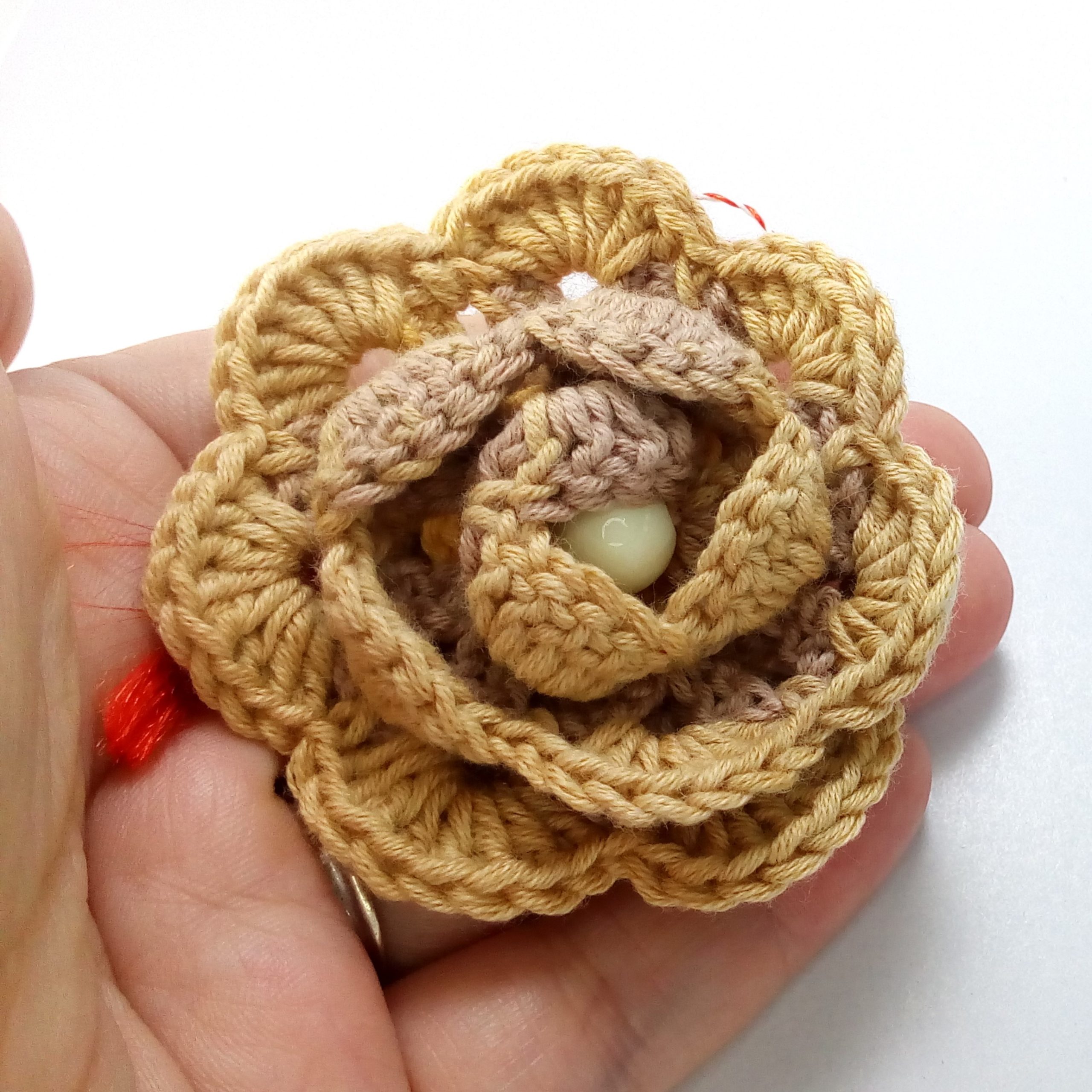 Brosa floare martisor