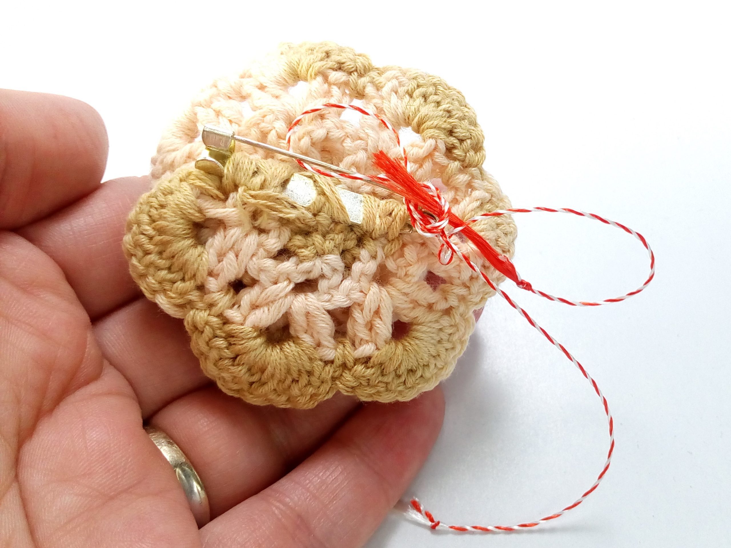 brosacrosetata cremdeschis (6)