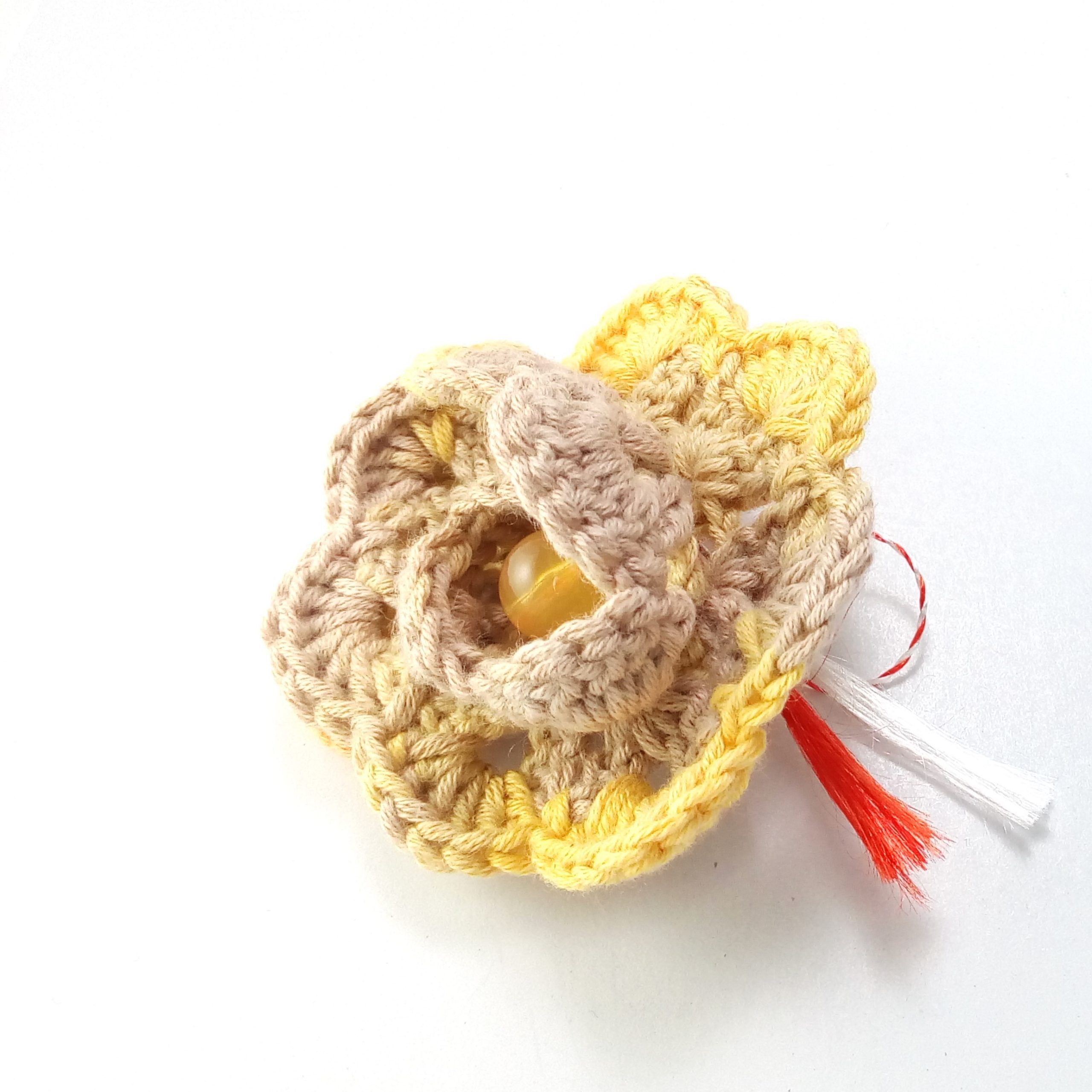 Brosa floare martisor