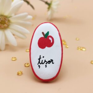 Brosa MAR tisor - martisor handmade portelan artizanal