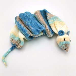 Fular tricotat soricel - lucrat manual pentru copii