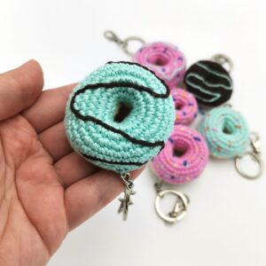 Breloc gogoasa cu menta - pe comanda