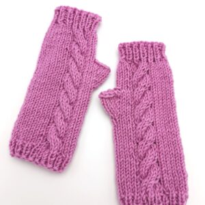 Manusi roz tricotate manual - fara degete