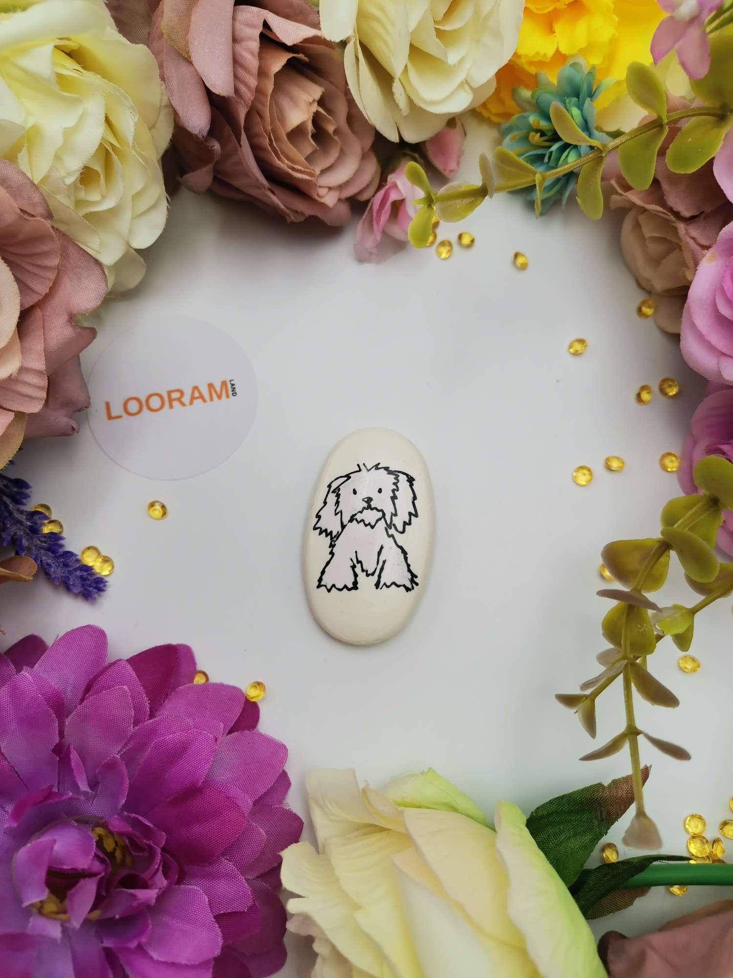 mărțișor cățel din porțelan artizanal