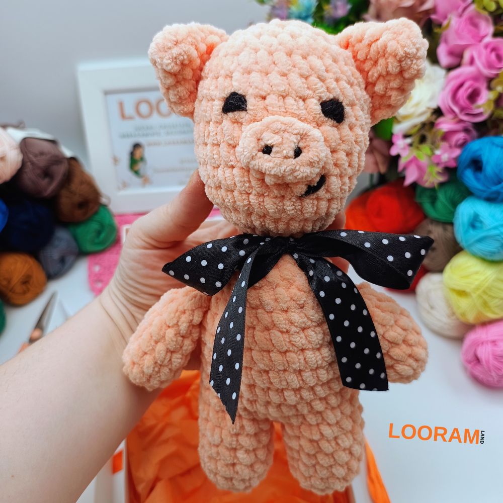 Porcușor croșetat manual jucărie decorativă