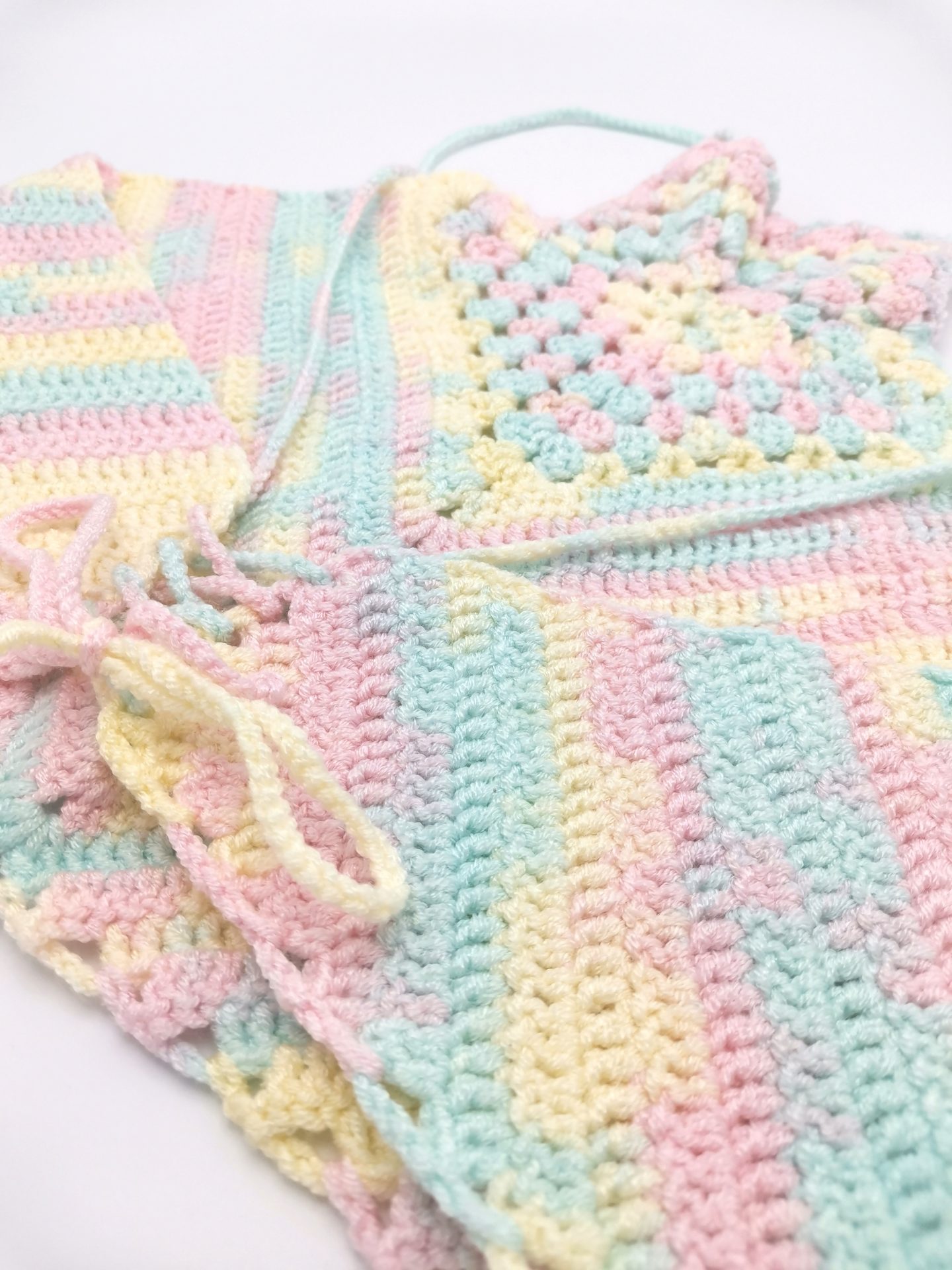 top crosetat multicolor 2 (3)